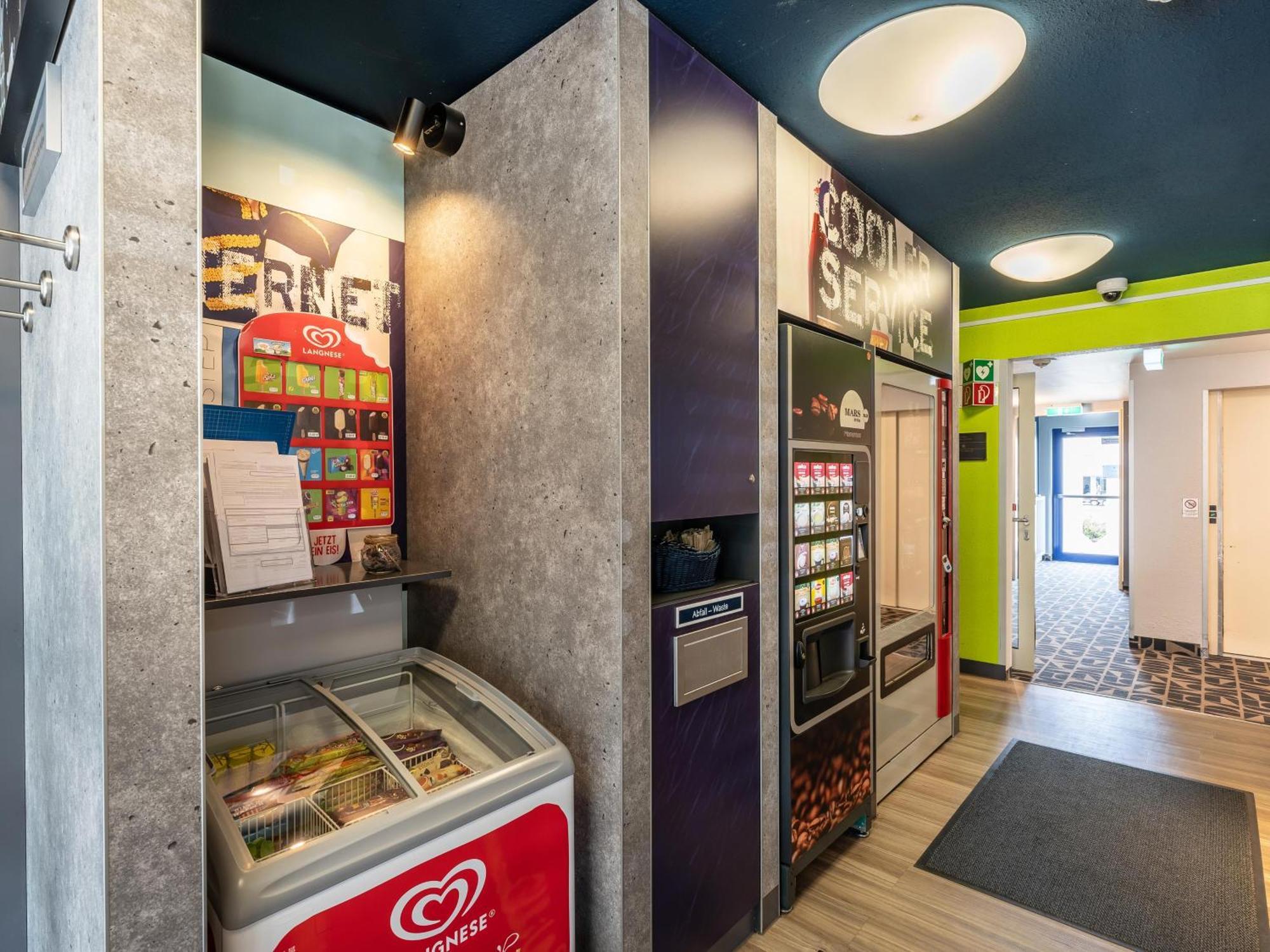 B&B Hotel Koeln-Porz Luaran gambar